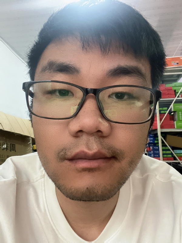 搬砖中的第二张照片--信阳相亲服务中心