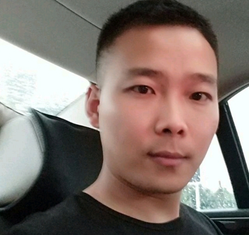 李先生的第二张照片--信阳相亲服务中心