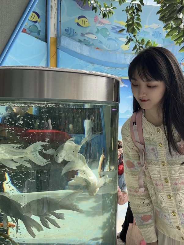 yiyi的第三张照片--信阳相亲服务中心