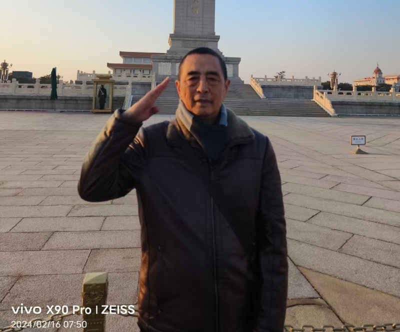 超爱英的第一张照片--信阳相亲服务中心