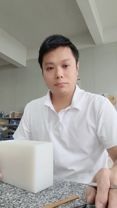 陪你看日出的第一张照片--信阳相亲服务中心