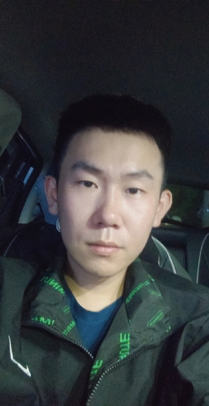 想结婚的小李的第一张照片--信阳相亲服务中心