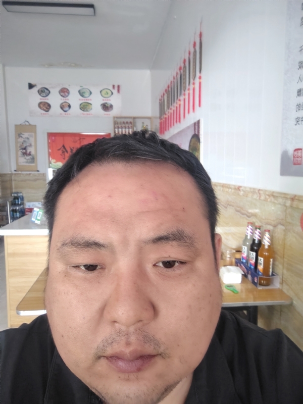 风云鹏的第一张照片--信阳相亲服务中心