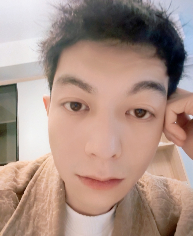慕白的第一张照片--信阳相亲服务中心