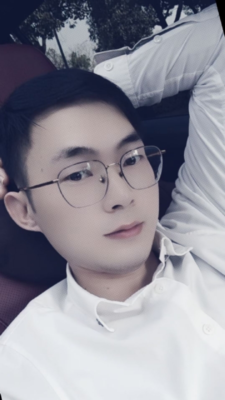哈哈的第一张照片--信阳相亲服务中心