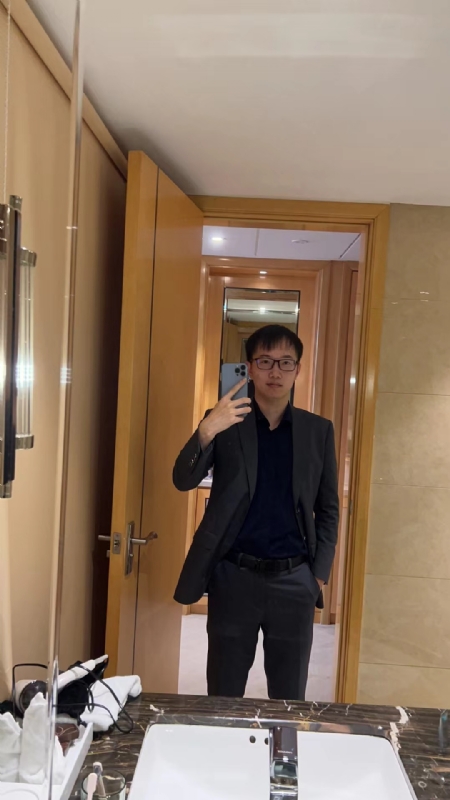 熊先生的第一张照片--信阳相亲服务中心