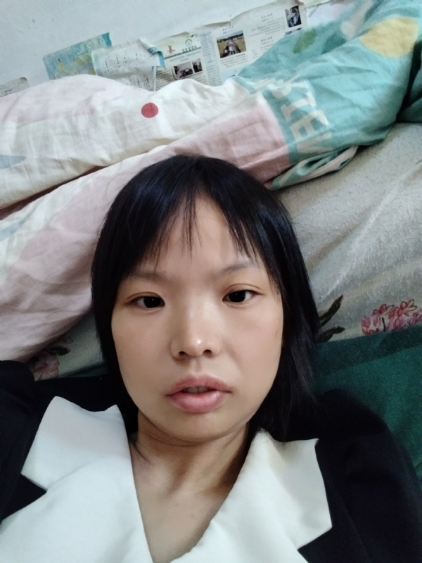 可爱的第三张照片--信阳相亲服务中心