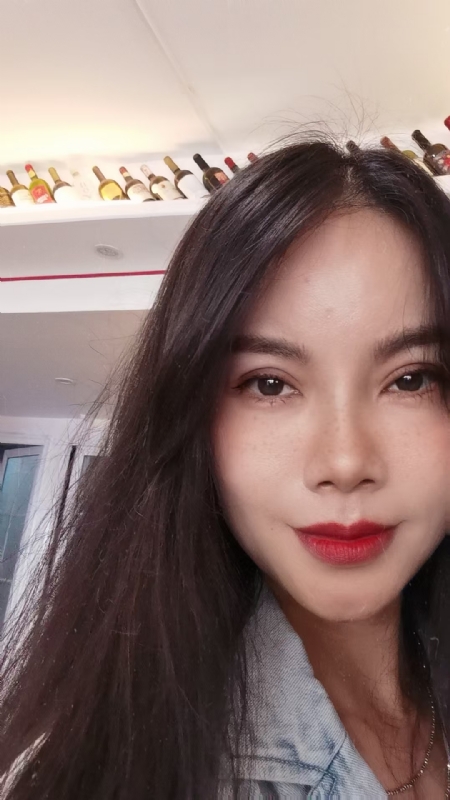 甜以待人的第一张照片--信阳相亲服务中心