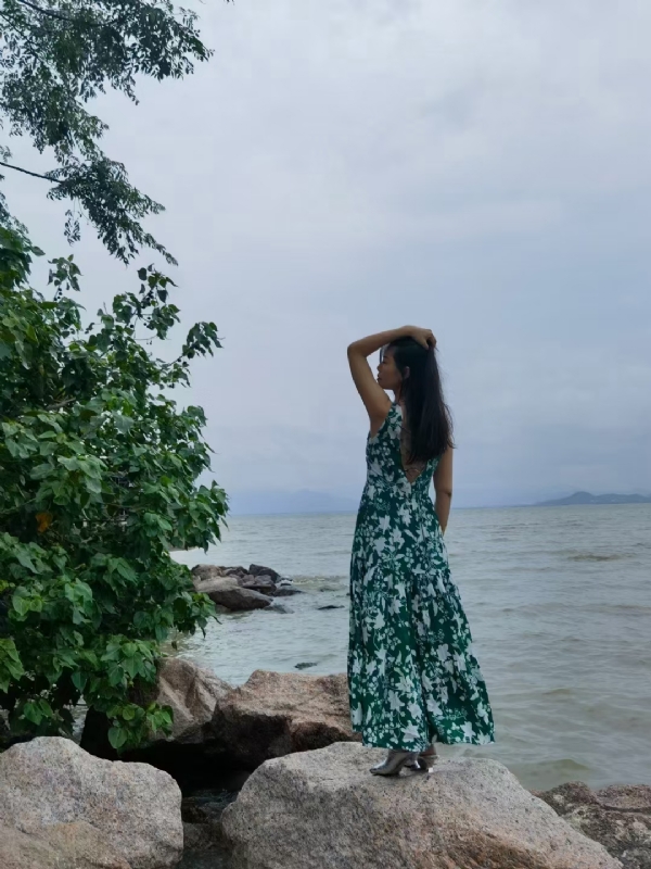 甜以待人的第四张照片--信阳相亲服务中心
