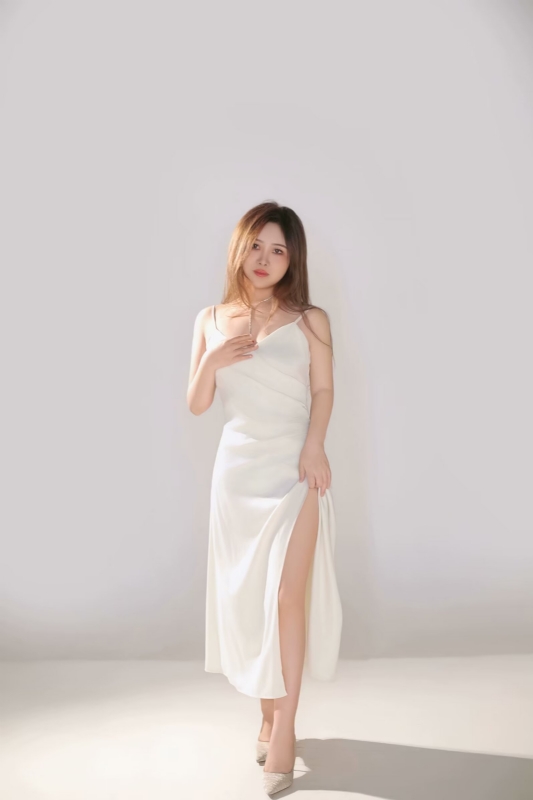 李淼的第三张照片--信阳相亲服务中心