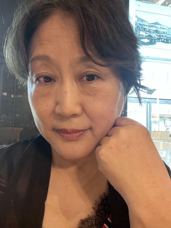 彼岸的第一张照片--信阳相亲服务中心