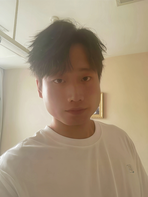阿彤的第一张照片--信阳相亲服务中心
