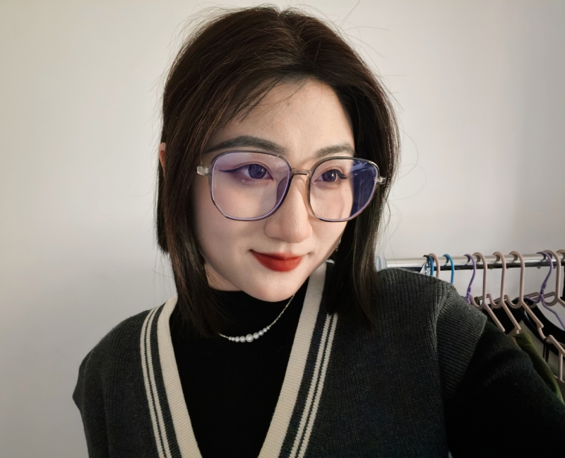 Helen的第一张照片--信阳相亲服务中心