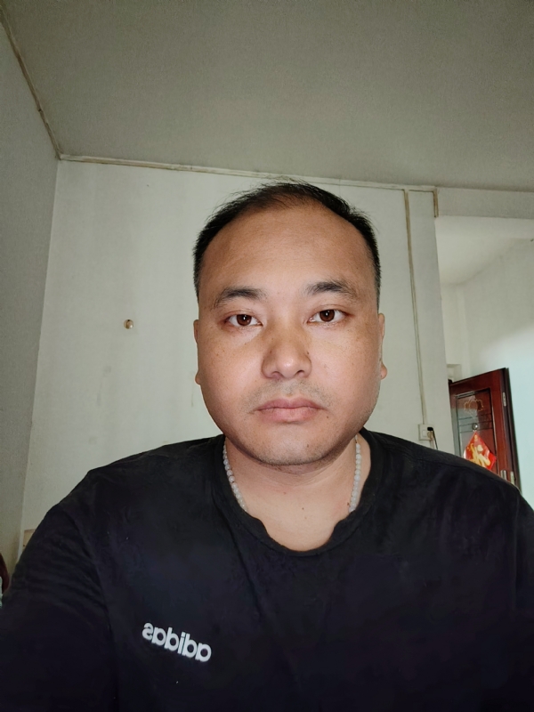 小蒋的第一张照片--信阳相亲服务中心