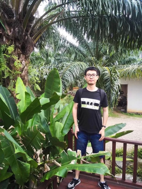 不走心的第一张照片--信阳相亲服务中心