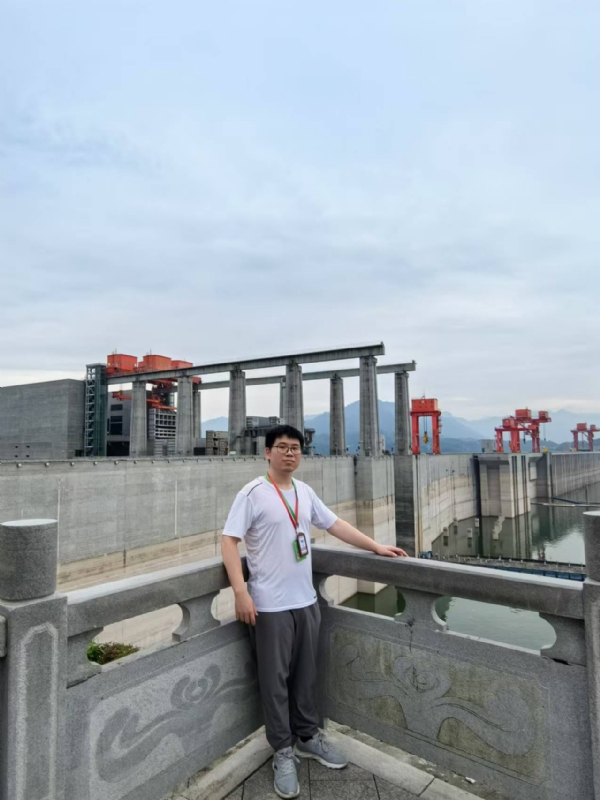 xhfsx的第一张照片--信阳相亲服务中心
