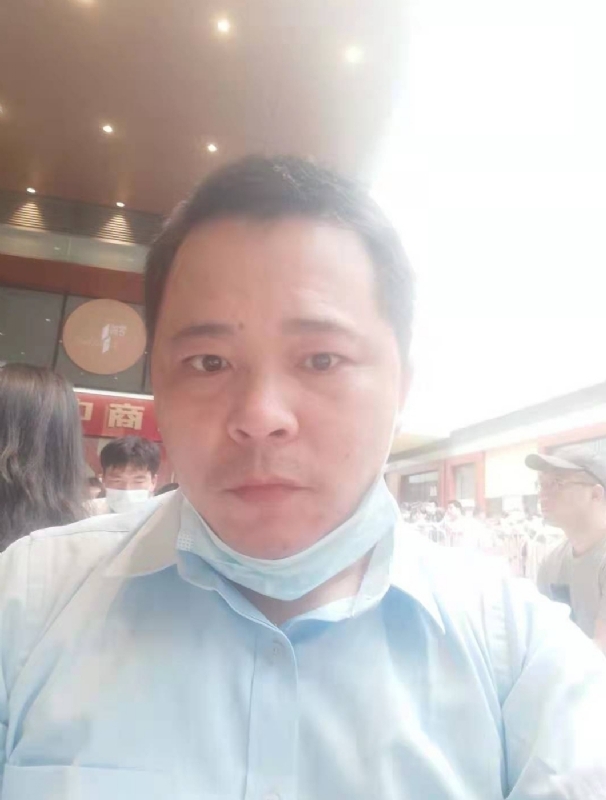 l蓝莲的第一张照片--信阳相亲服务中心