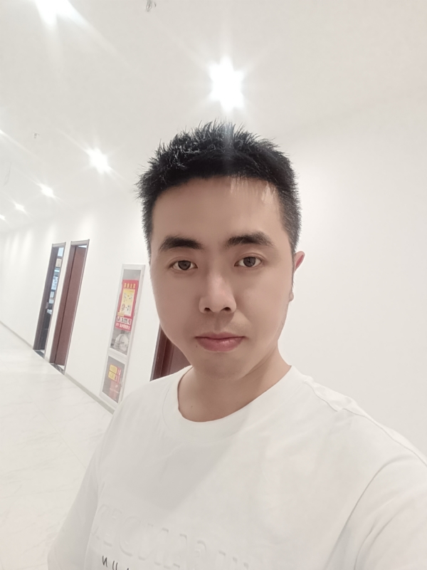 愿得一人心白首不相离的第一张照片--信阳相亲服务中心
