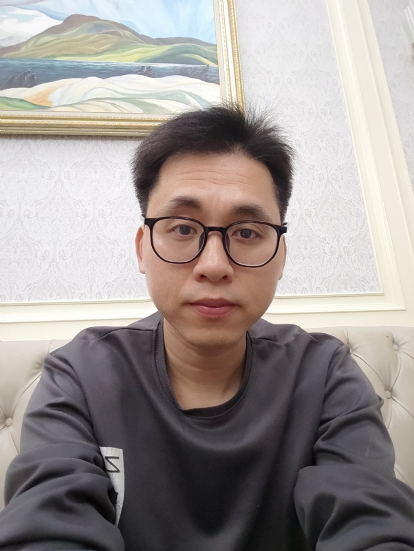 共享夕阳的第一张照片--信阳相亲服务中心