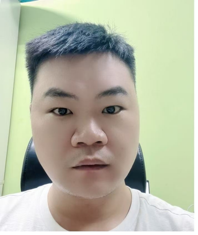 初白的第一张照片--信阳相亲服务中心