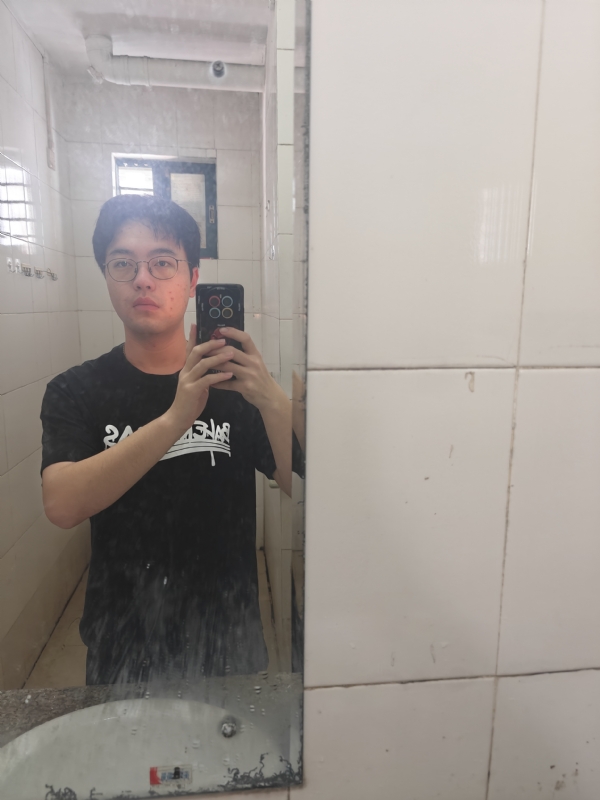爱看尖尖星人的第一张照片--信阳相亲服务中心