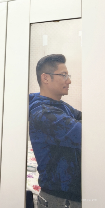 HKman的第一张照片--信阳相亲服务中心