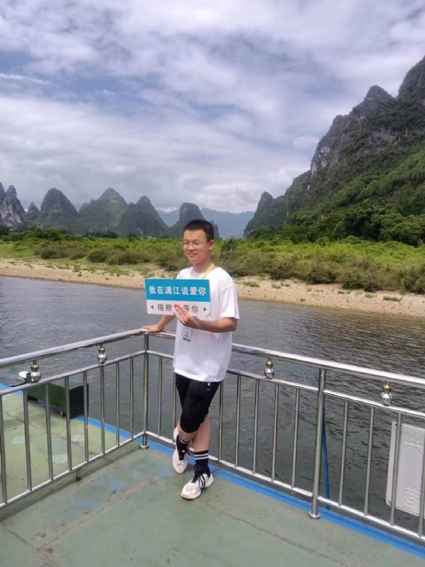 决胜时刻的第一张照片--信阳相亲服务中心