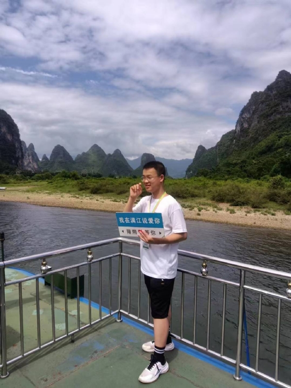 决胜时刻的第三张照片--信阳相亲服务中心