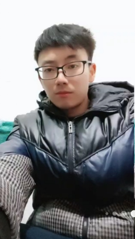 吐泡泡的小鱼的第一张照片--信阳相亲服务中心