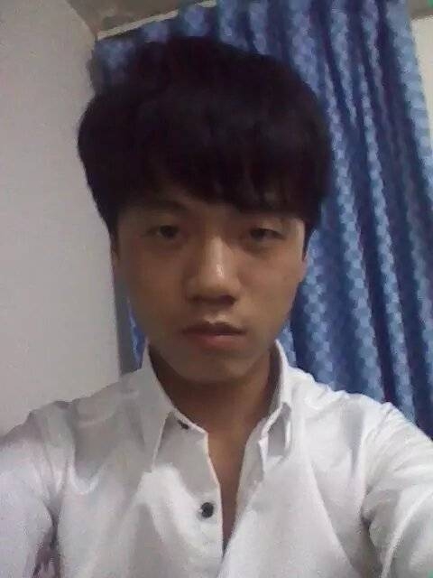 凌轩的第一张照片--信阳相亲服务中心