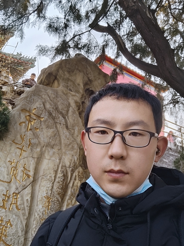 小徐要努力的第一张照片--信阳相亲服务中心