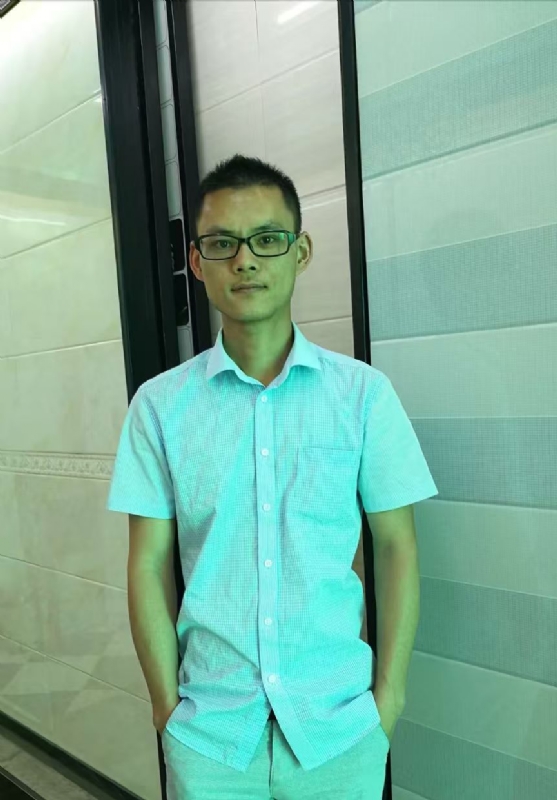 蓝海无泪的第三张照片--信阳相亲服务中心