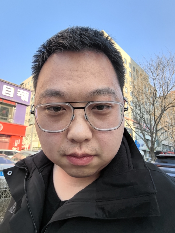 宋哲的第一张照片--信阳相亲服务中心