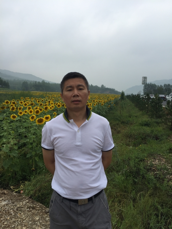 爱拼才会赢的大叔的第二张照片--信阳相亲服务中心