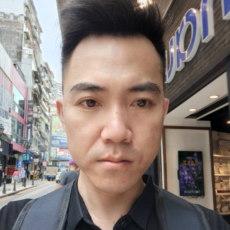 只願一生愛一人的第三张照片--信阳相亲服务中心