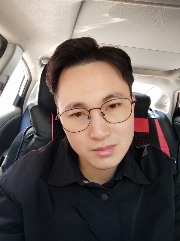 沉默先绅的第一张照片--信阳相亲服务中心