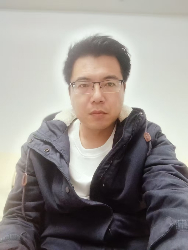 大哥哥的第一张照片--信阳相亲服务中心