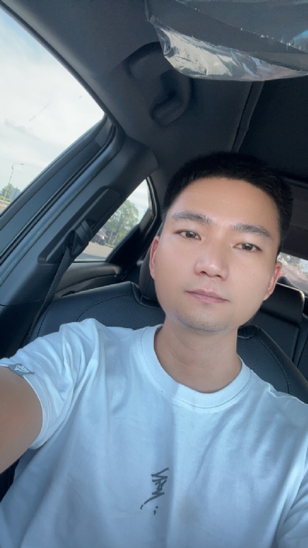 小江的第一张照片--信阳相亲服务中心