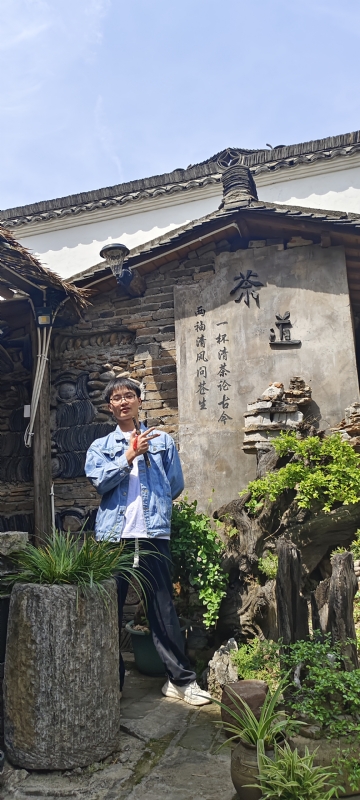 lilili109y的第一张照片--信阳相亲服务中心