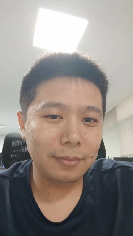 凌乱格子的第一张照片--信阳相亲服务中心