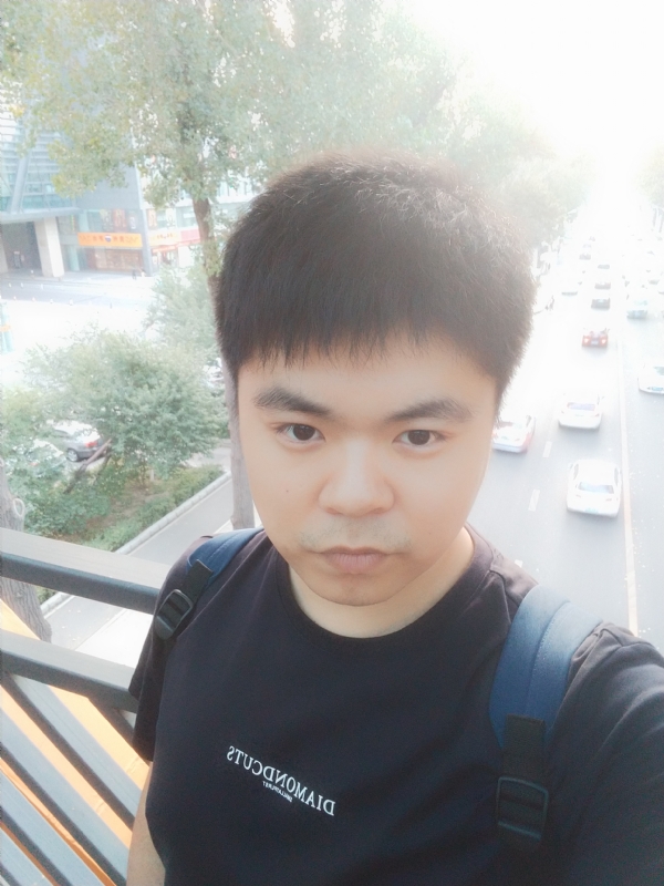 自出心裁的第一张照片--信阳相亲服务中心