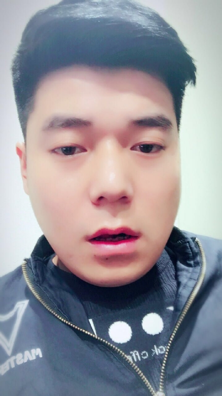 风向决定发型的第一张照片--信阳相亲服务中心