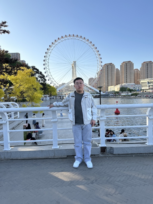 沐沐的第一张照片--信阳相亲服务中心