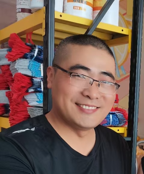 乐陶陶的第一张照片--信阳相亲服务中心