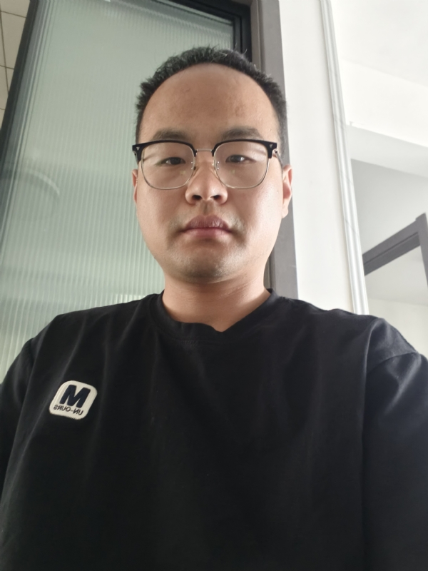 金峰的第一张照片--信阳相亲服务中心