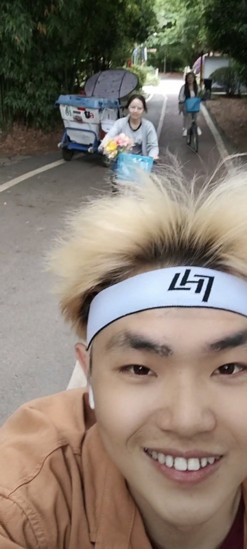求安稳的第一张照片--信阳相亲服务中心