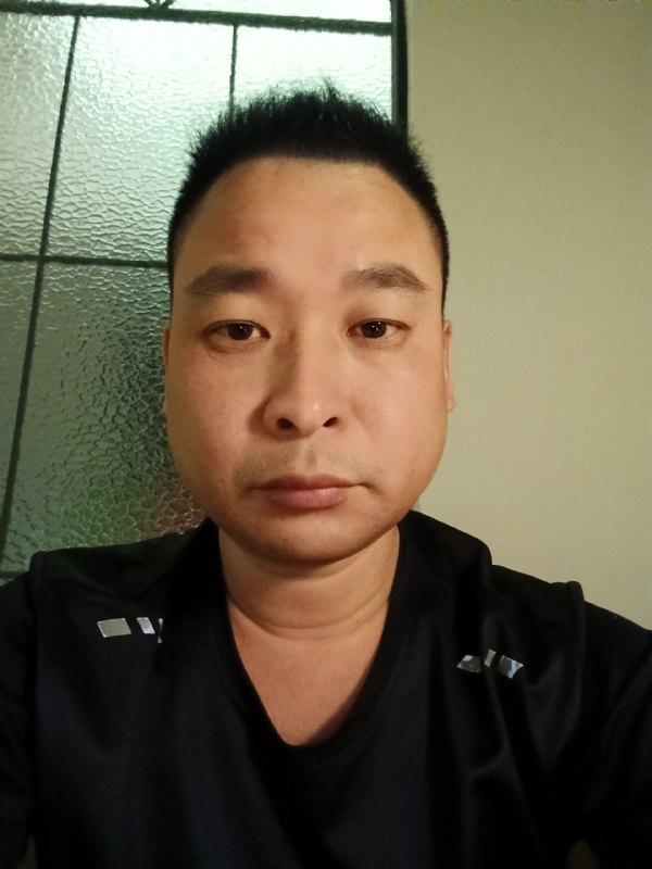 信念的第一张照片--信阳相亲服务中心