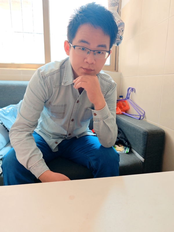 红尘一粟的第一张照片--信阳相亲服务中心