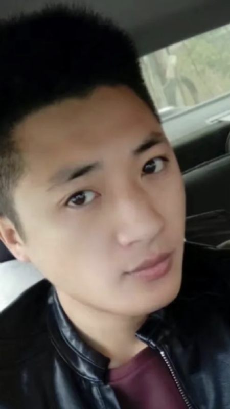 小汤米的第二张照片--信阳相亲服务中心