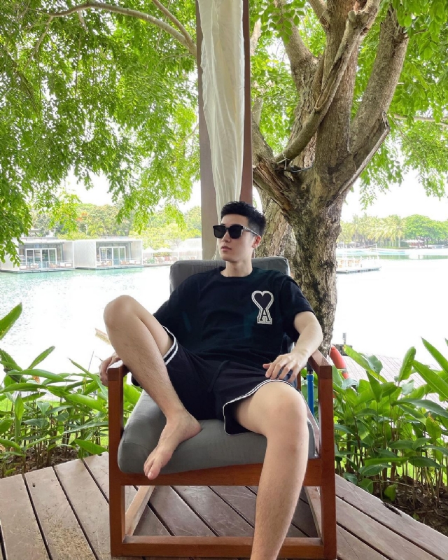 VV的第一张照片--信阳相亲服务中心